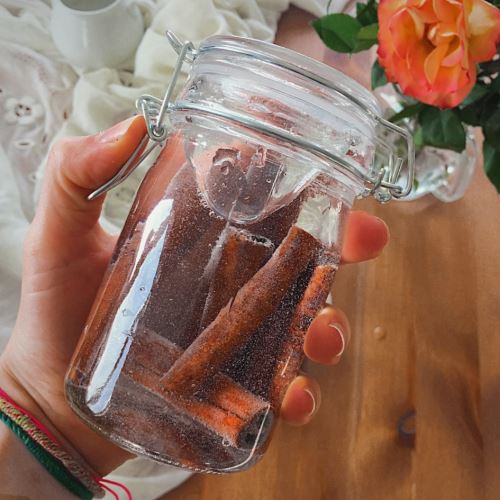 Domáce extrakty - vanilkový, čokoládový, škoricový