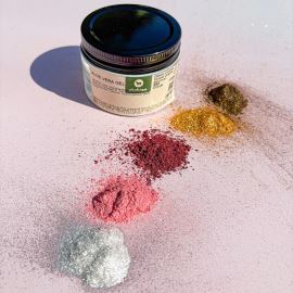 Festivalový třpytivý gel pro letní líčení
