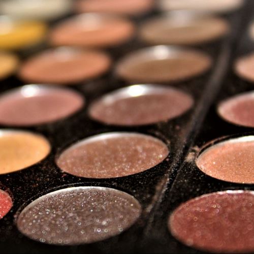 Krémové oční stíny/linky